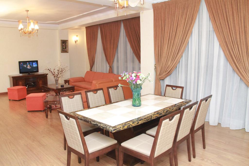 אדיס אבבה Solmile Family Guest House מראה חיצוני תמונה