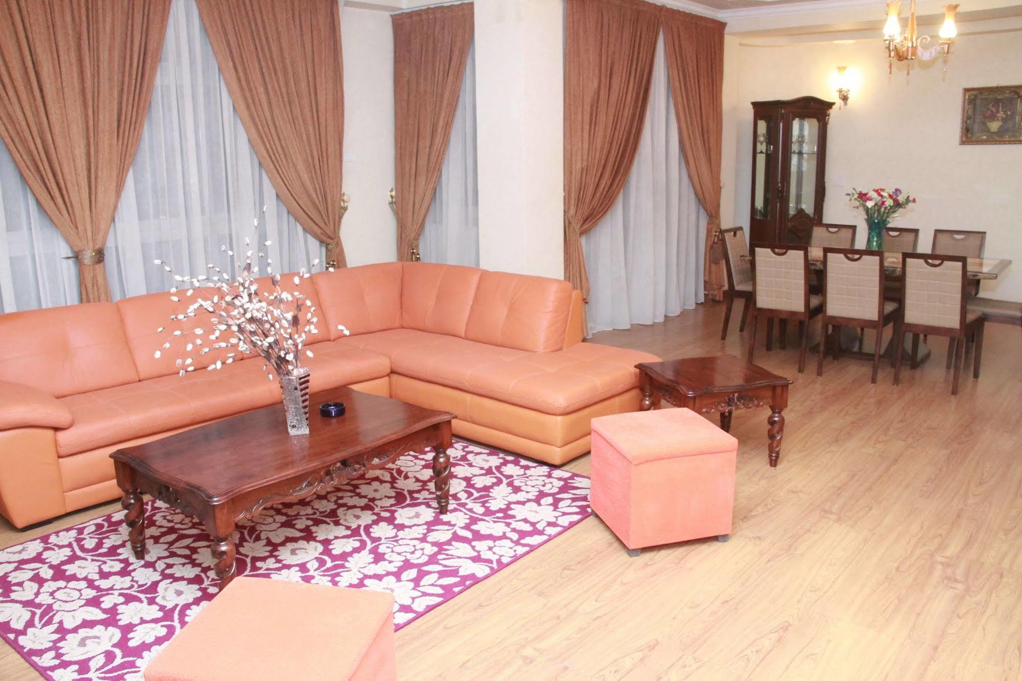 אדיס אבבה Solmile Family Guest House מראה חיצוני תמונה
