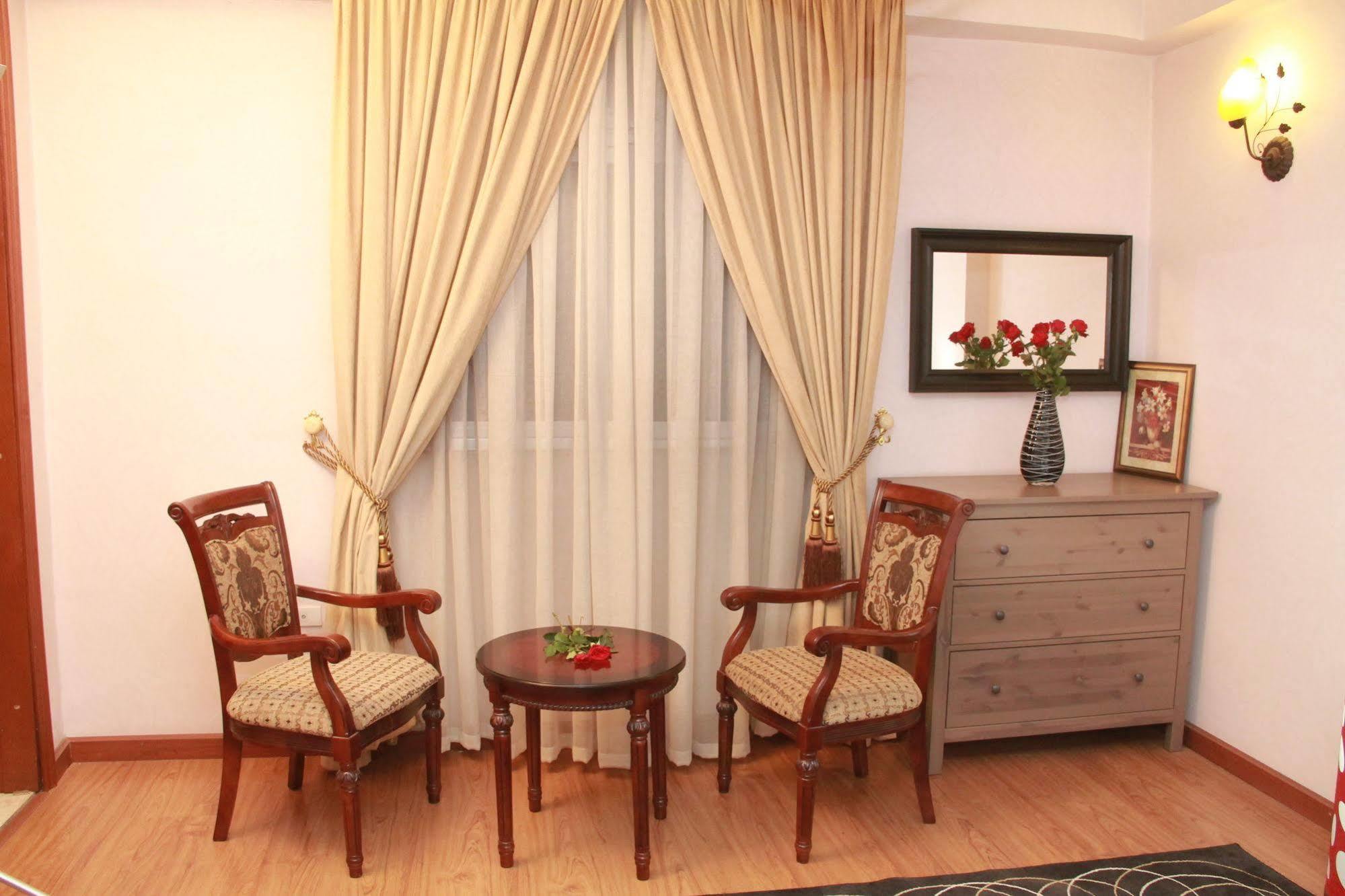 אדיס אבבה Solmile Family Guest House מראה חיצוני תמונה
