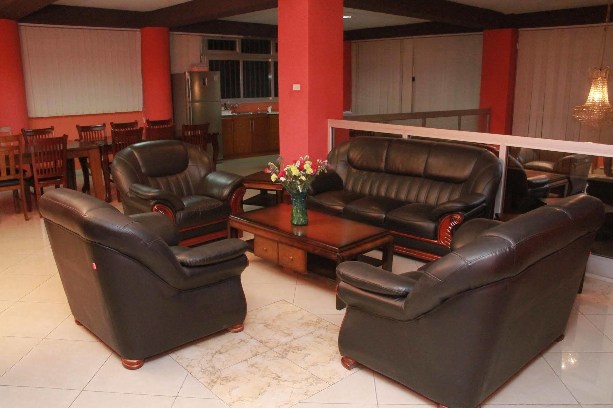 אדיס אבבה Solmile Family Guest House מראה חיצוני תמונה